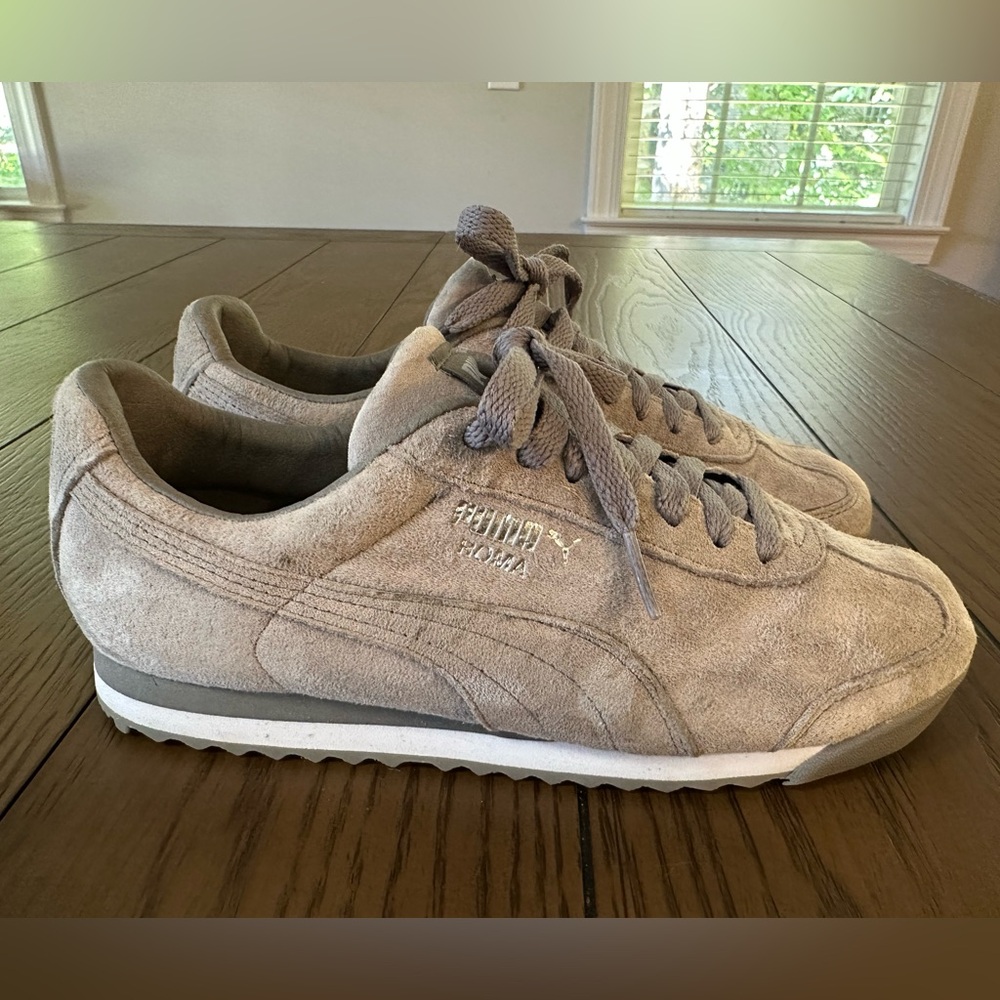 Puma Roma Gray/Suede Women’s Size 6.5
